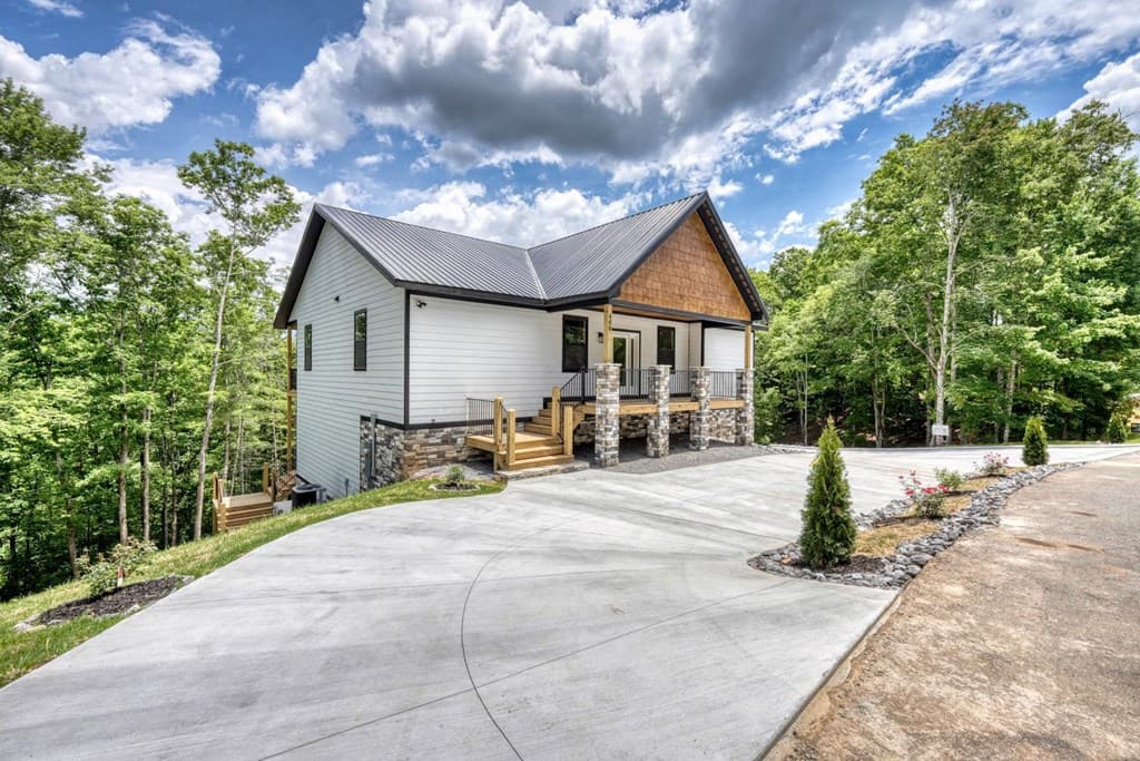 460 River Mountain Road, Murphy NC 28906 - Photo