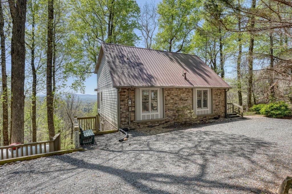 1142 Walnut Ridge, Ellijay GA 30536 - Photo
