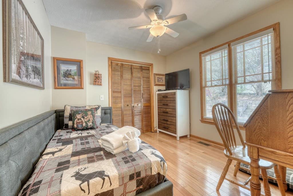 1142 Walnut Ridge, Ellijay GA 30536 - Photo