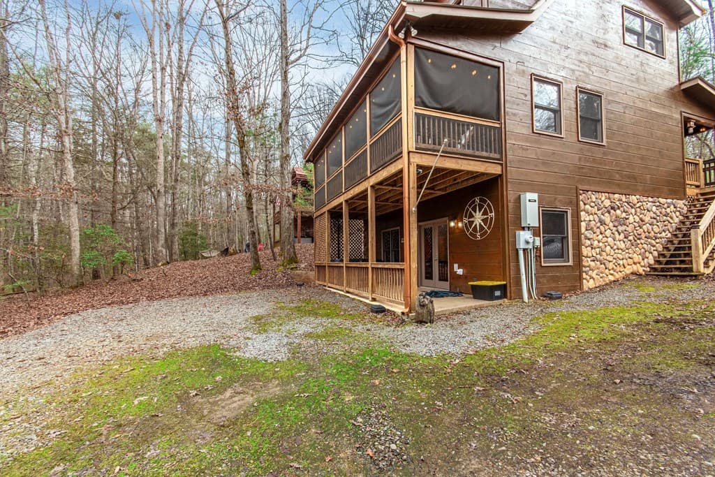 850 Mountain Lake Circle, Blue Ridge GA 30513 - Photo