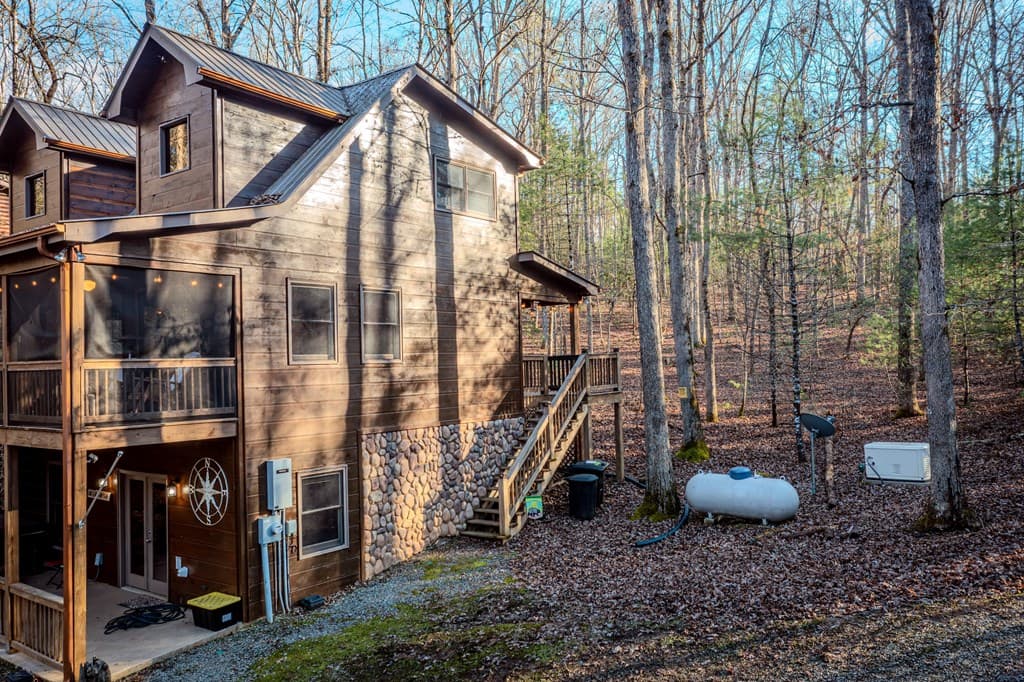 850 Mountain Lake Circle, Blue Ridge GA 30513 - Photo