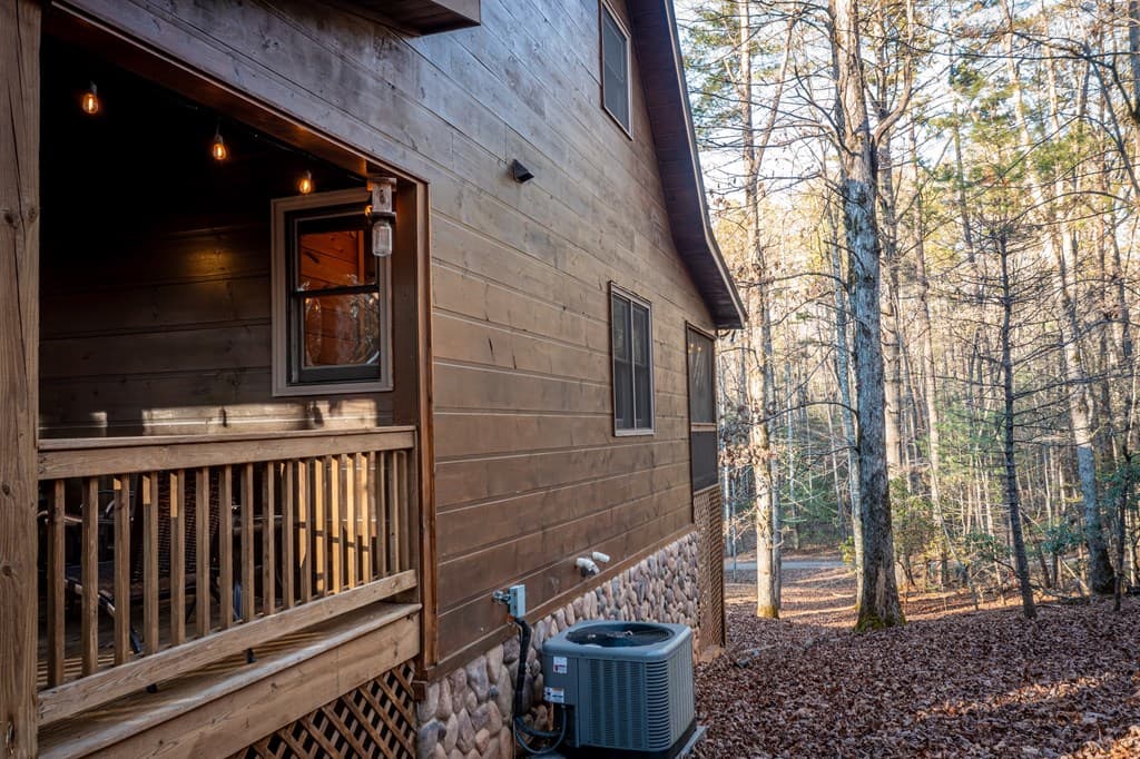 850 Mountain Lake Circle, Blue Ridge GA 30513 - Photo