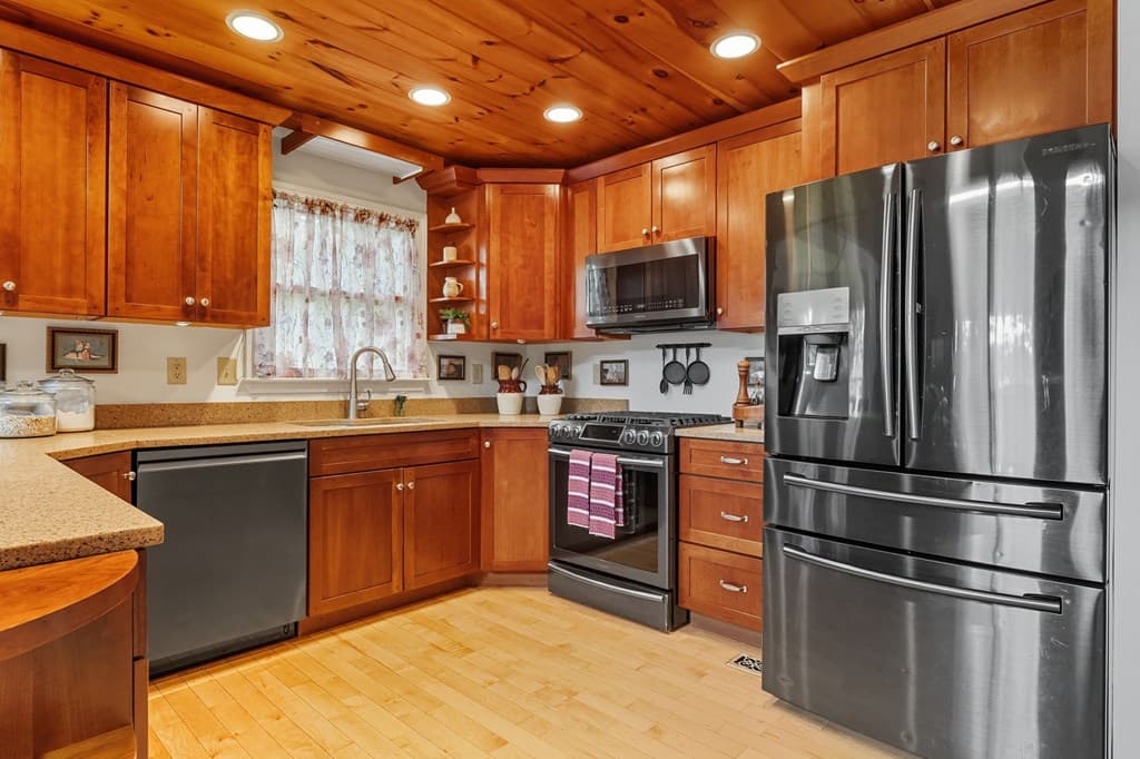 650 Myna Drive, Ellijay GA 30540 - Photo