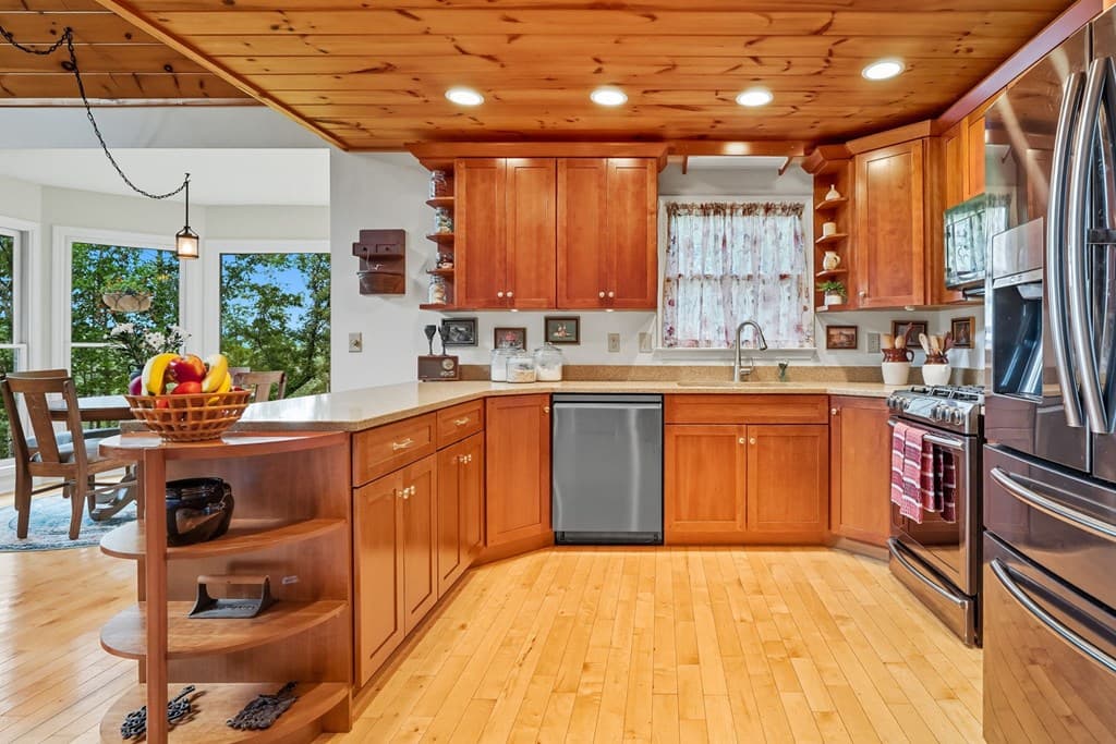 650 Myna Drive, Ellijay GA 30540 - Photo