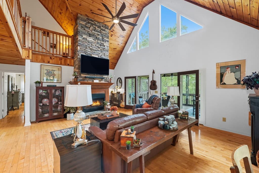 650 Myna Drive, Ellijay GA 30540 - Photo