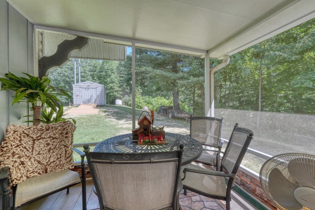 343 Haines Mountain Road, Blairsville GA 30512 - Photo