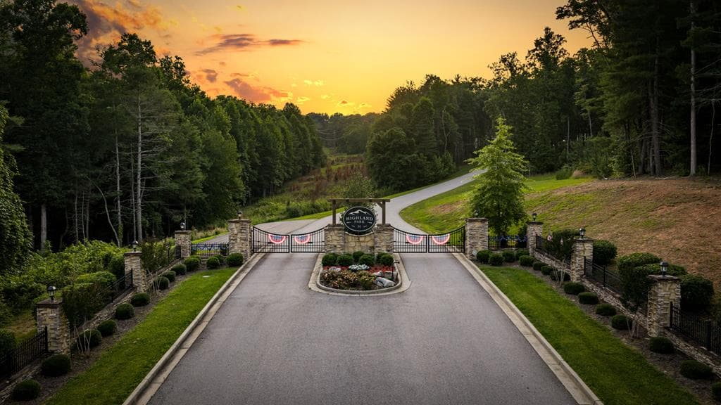 228 Winding Ridge, Blairsville GA 30512 - Photo
