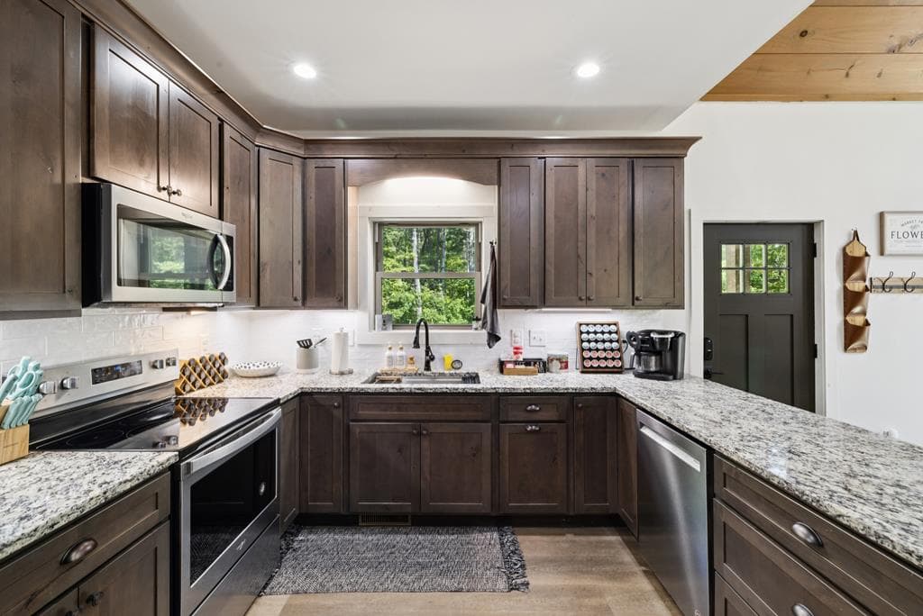 345 Deer Trail, Mineral Bluff GA 30559 - Photo