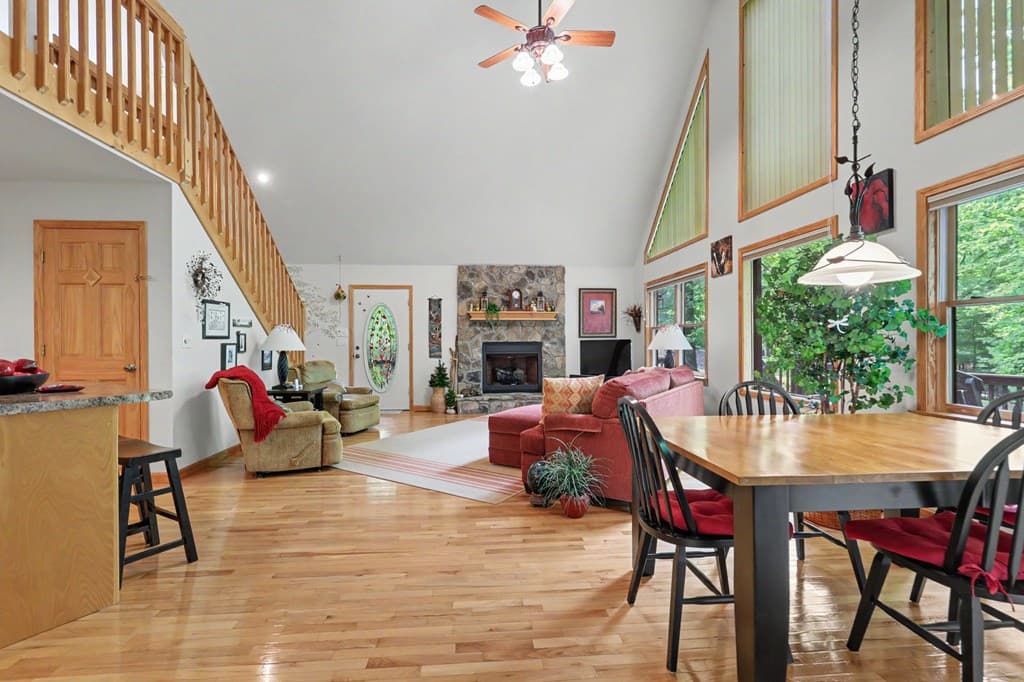 71 Lawrence Drive, Murphy NC 28906 - Photo