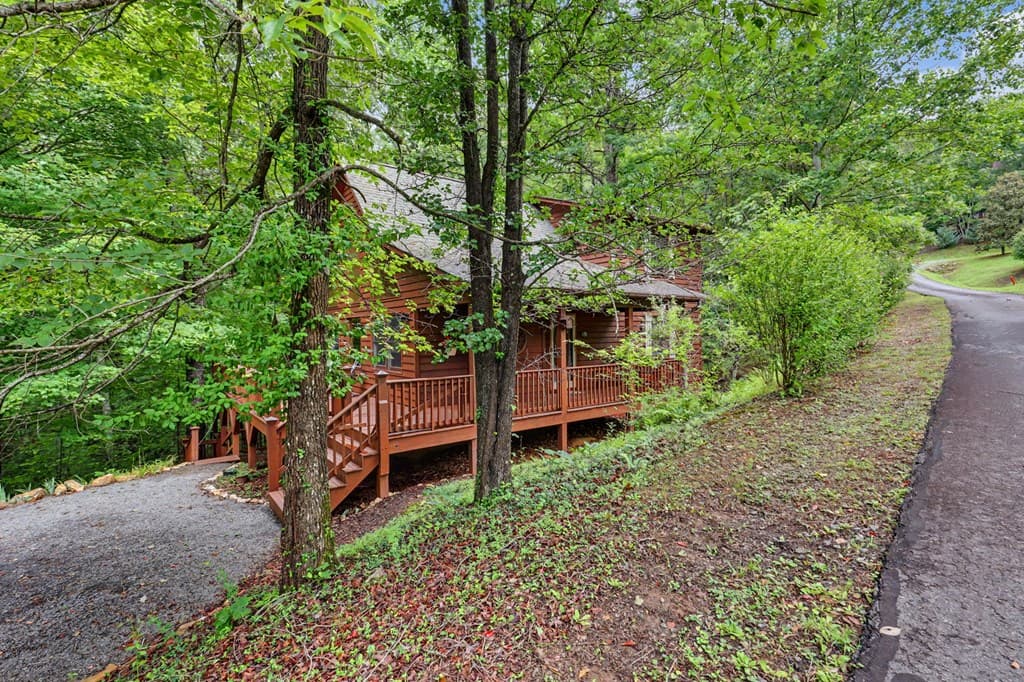 71 Lawrence Drive, Murphy NC 28906 - Photo