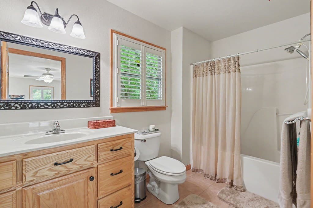 71 Lawrence Drive, Murphy NC 28906 - Photo