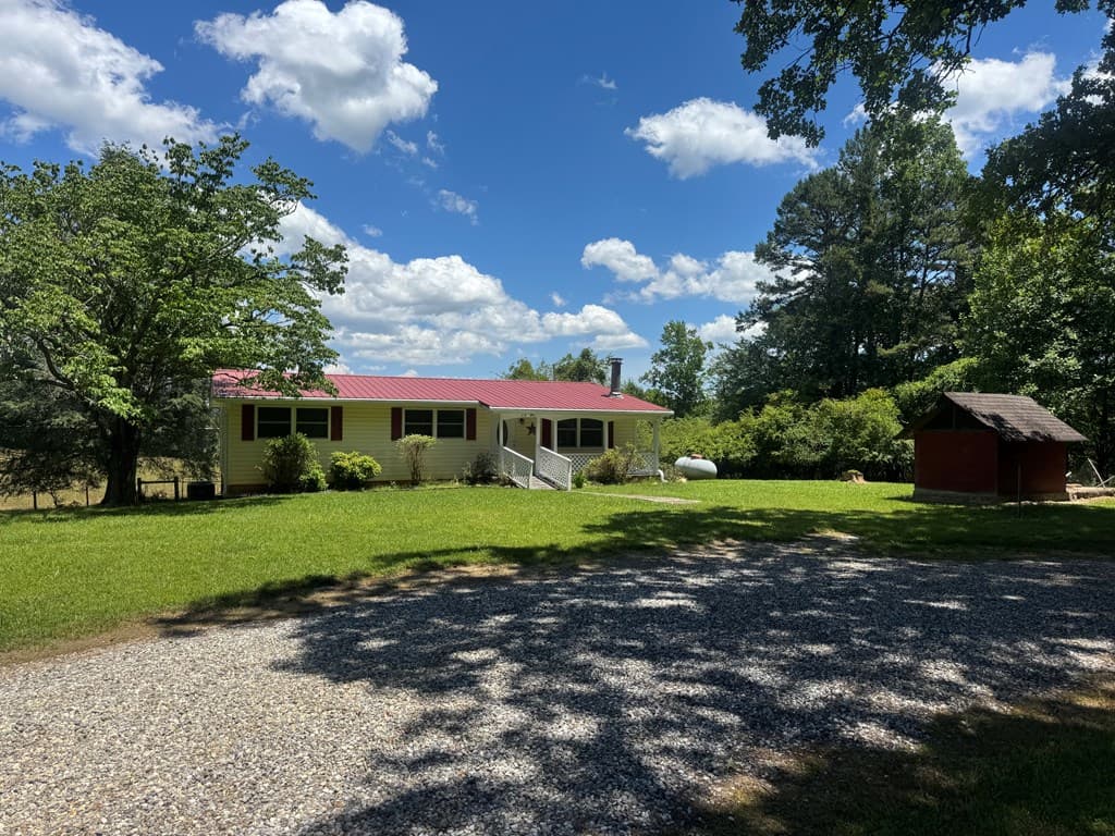 28 Honaker Road, Blairsville GA 30512 - Photo