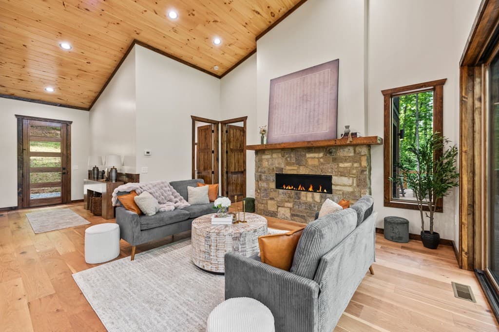 42 Rolling Rapids, Blue Ridge GA 30513 - Photo