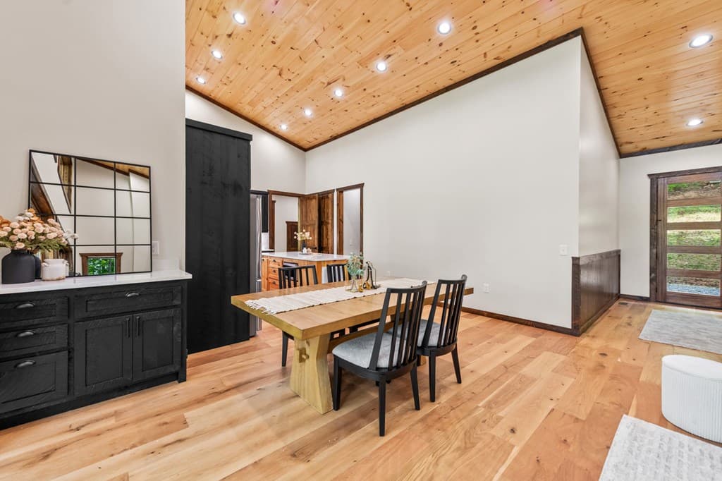 42 Rolling Rapids, Blue Ridge GA 30513 - Photo