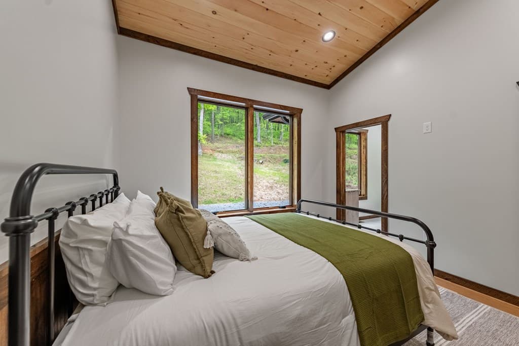 42 Rolling Rapids, Blue Ridge GA 30513 - Photo