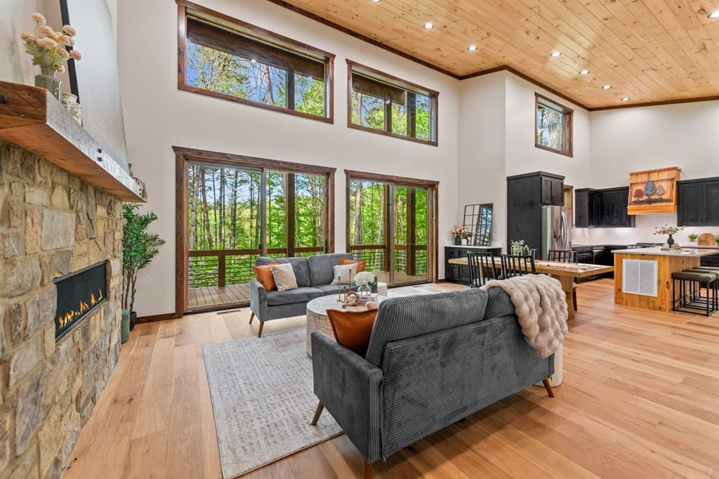 42 Rolling Rapids, Blue Ridge GA 30513 - Photo