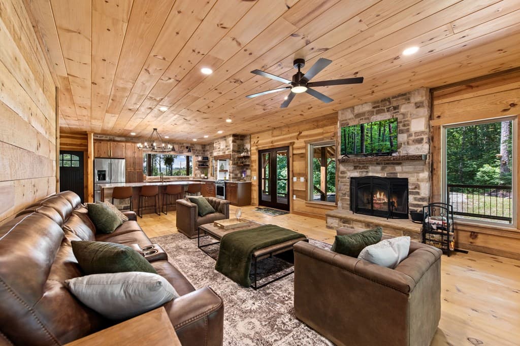 290 Graham Court, Ellijay GA 30540 - Photo