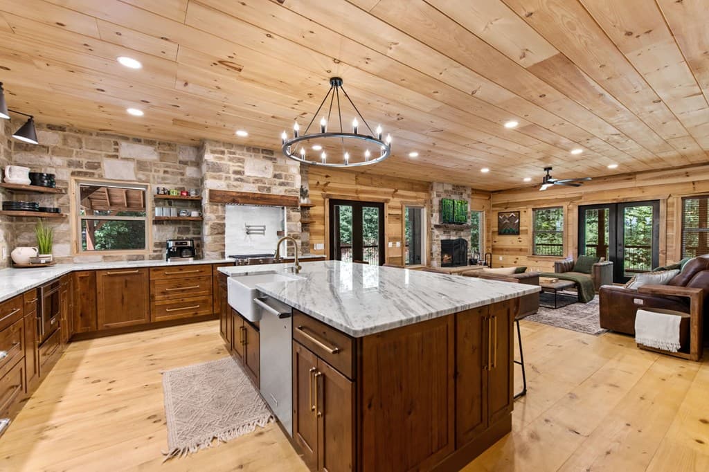 290 Graham Court, Ellijay GA 30540 - Photo