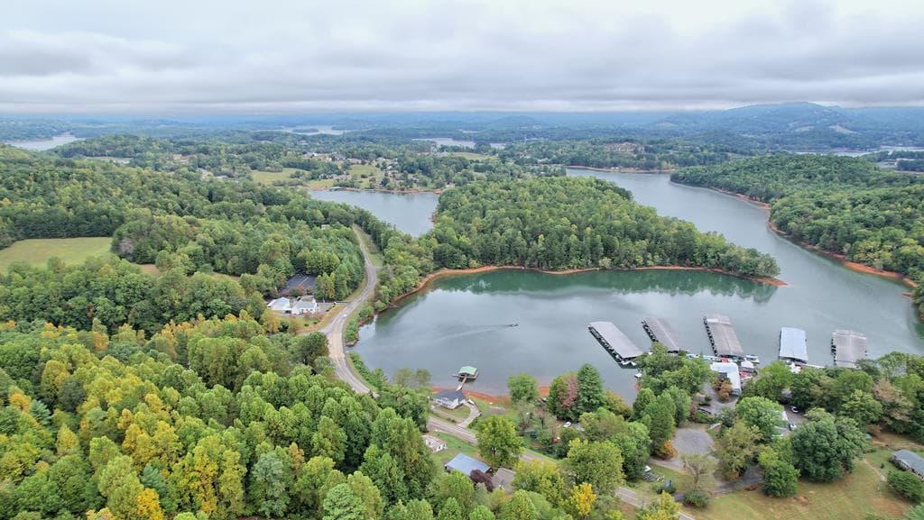 521 Sunnyside Road, Hiawassee GA 30546 - Photo