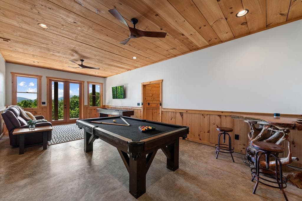 128 Amy Creek Circle, Ellijay GA 30540 - Photo
