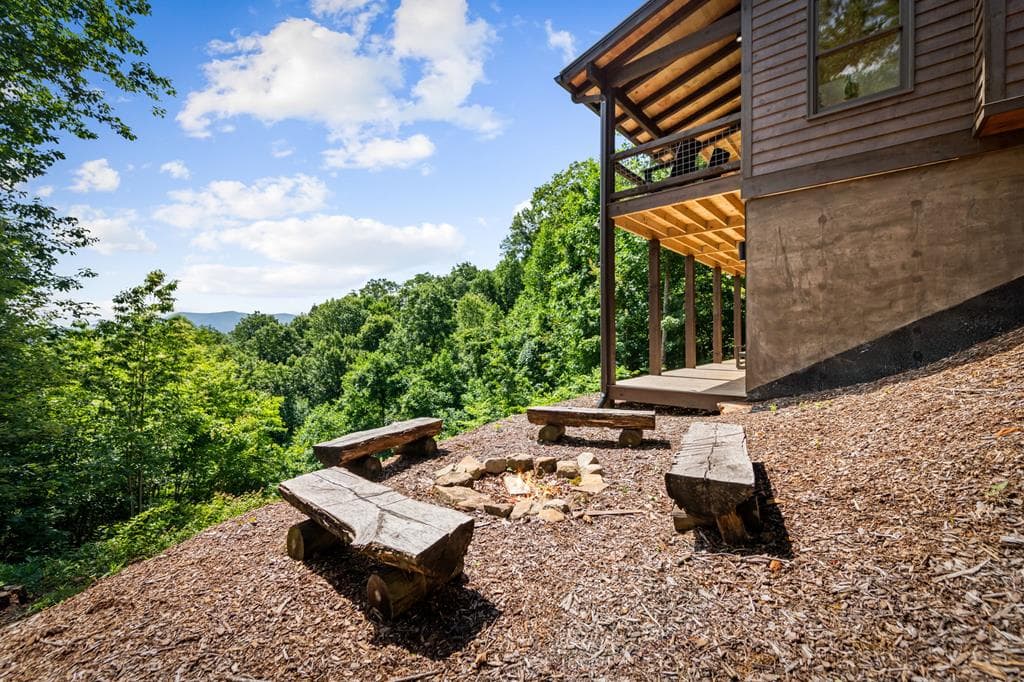 128 Amy Creek Circle, Ellijay GA 30540 - Photo