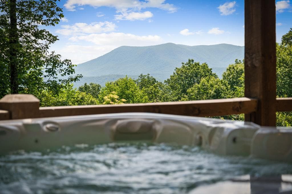 128 Amy Creek Circle, Ellijay GA 30540 - Photo
