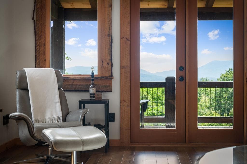 128 Amy Creek Circle, Ellijay GA 30540 - Photo