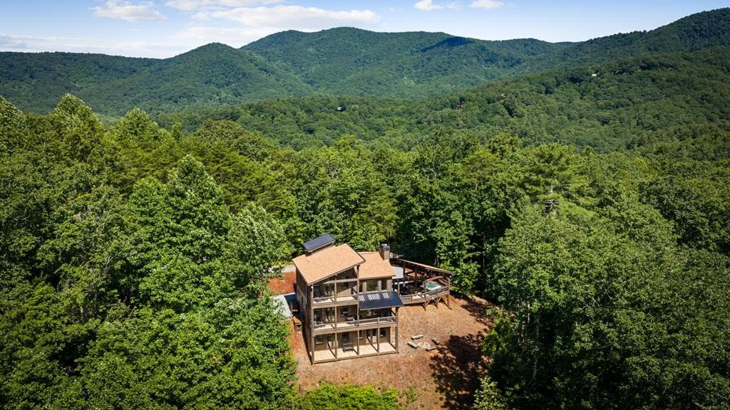 128 Amy Creek Circle, Ellijay GA 30540 - Photo