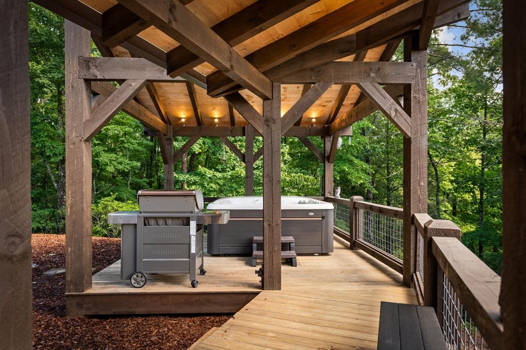 128 Amy Creek Circle, Ellijay GA 30540 - Photo