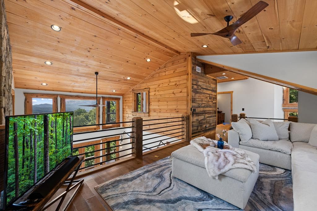 128 Amy Creek Circle, Ellijay GA 30540 - Photo