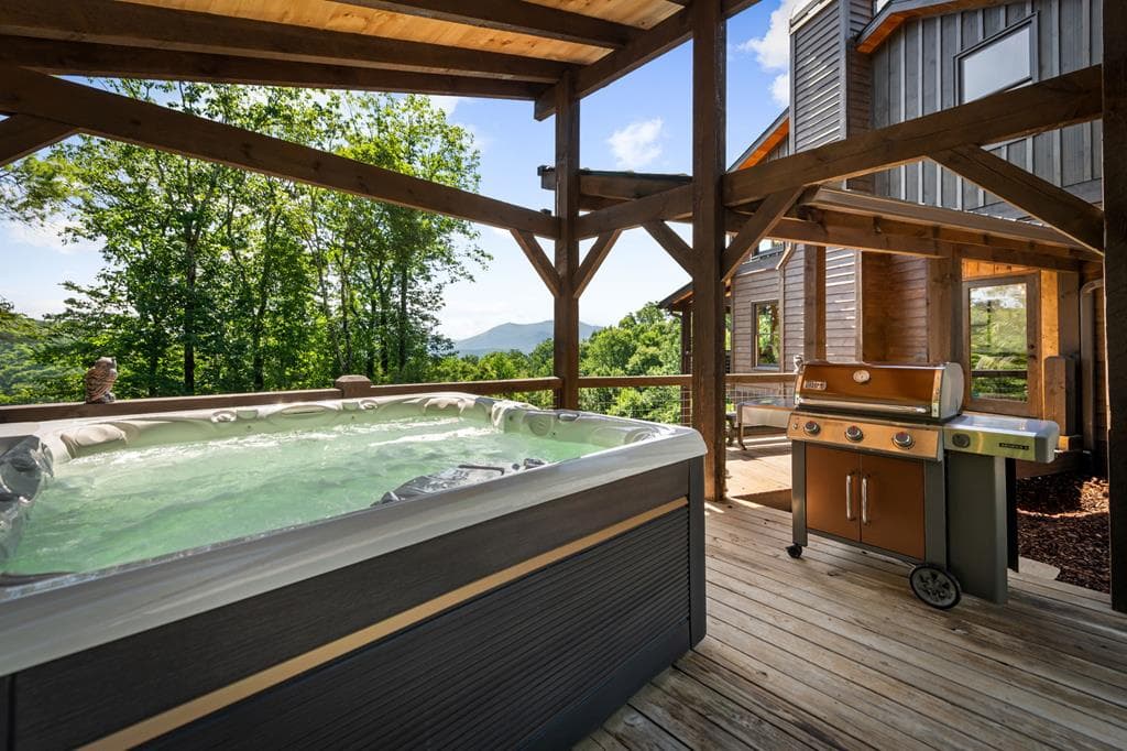 128 Amy Creek Circle, Ellijay GA 30540 - Photo