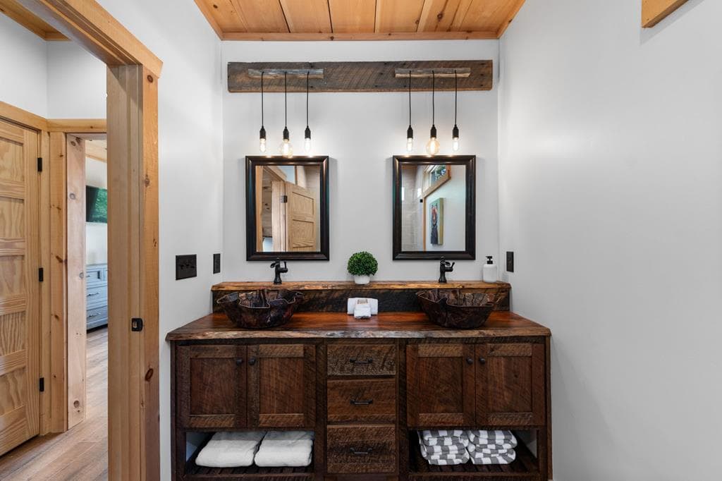 128 Amy Creek Circle, Ellijay GA 30540 - Photo