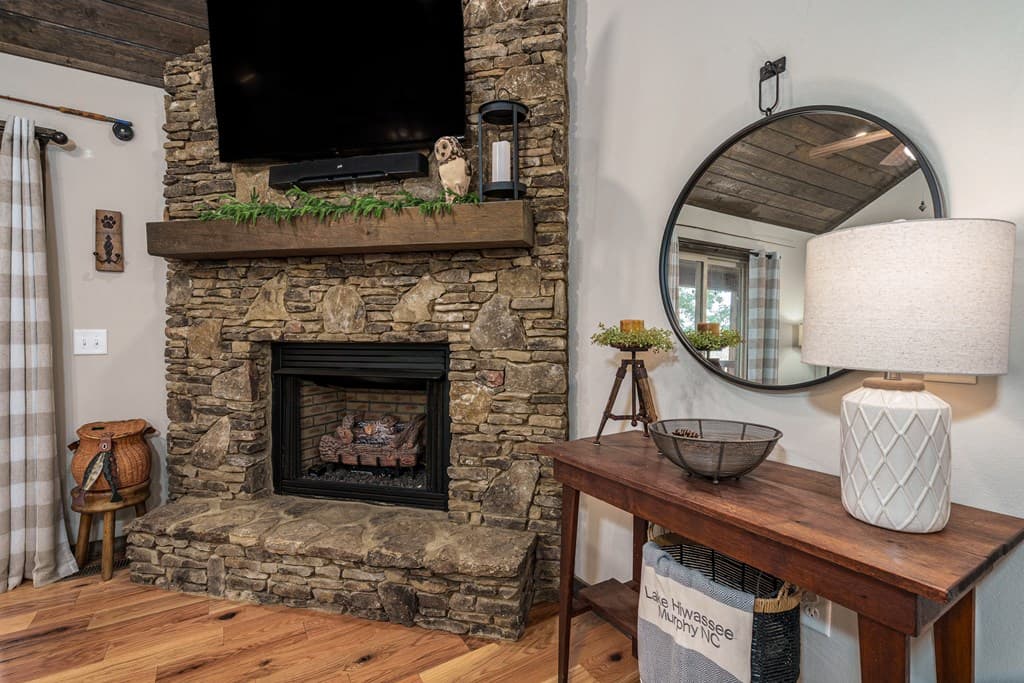 1095 Lonesome Pine Road, Murphy NC 28906 - Photo
