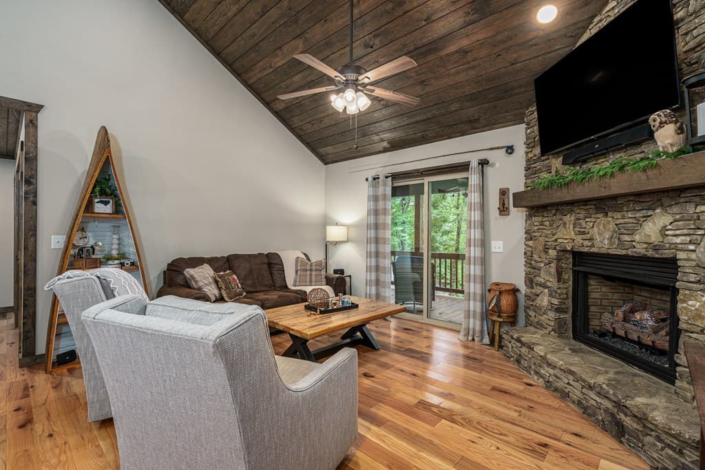 1095 Lonesome Pine Road, Murphy NC 28906 - Photo