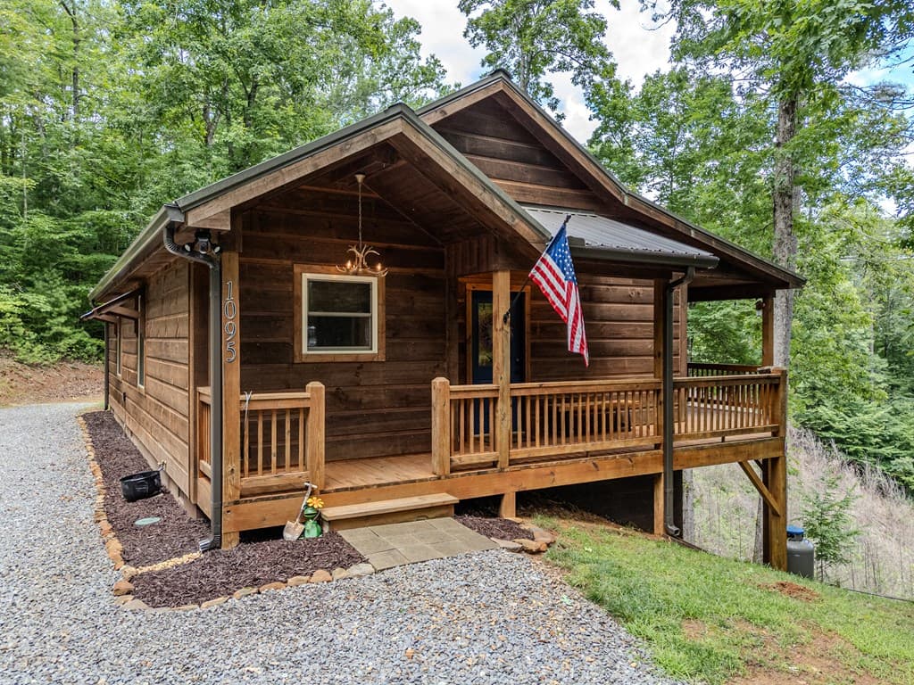 1095 Lonesome Pine Road, Murphy NC 28906 - Photo