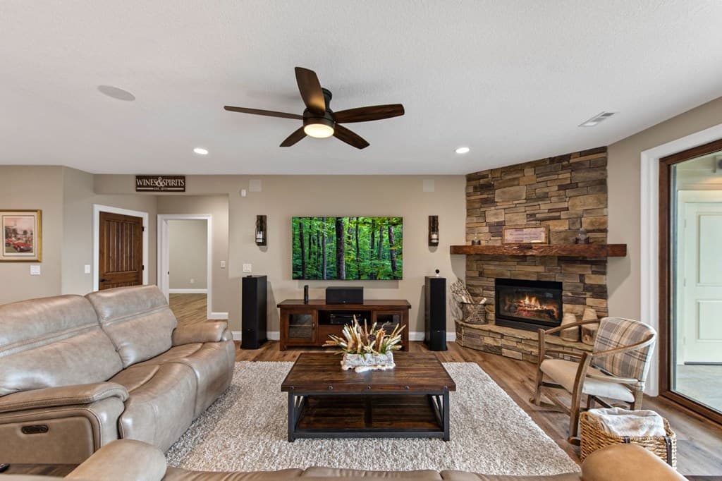 437 Winding Ridge, Blairsville GA 30512 - Photo