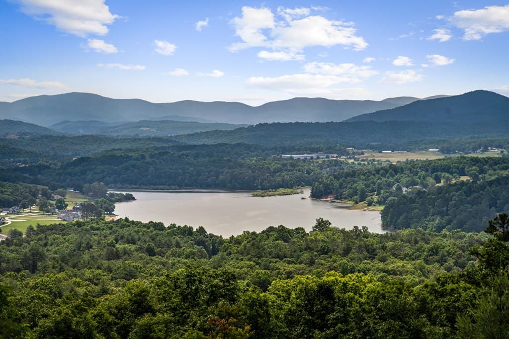 437 Winding Ridge, Blairsville GA 30512 - Photo