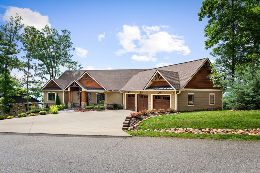 437 Winding Ridge, Blairsville GA 30512 - Photo