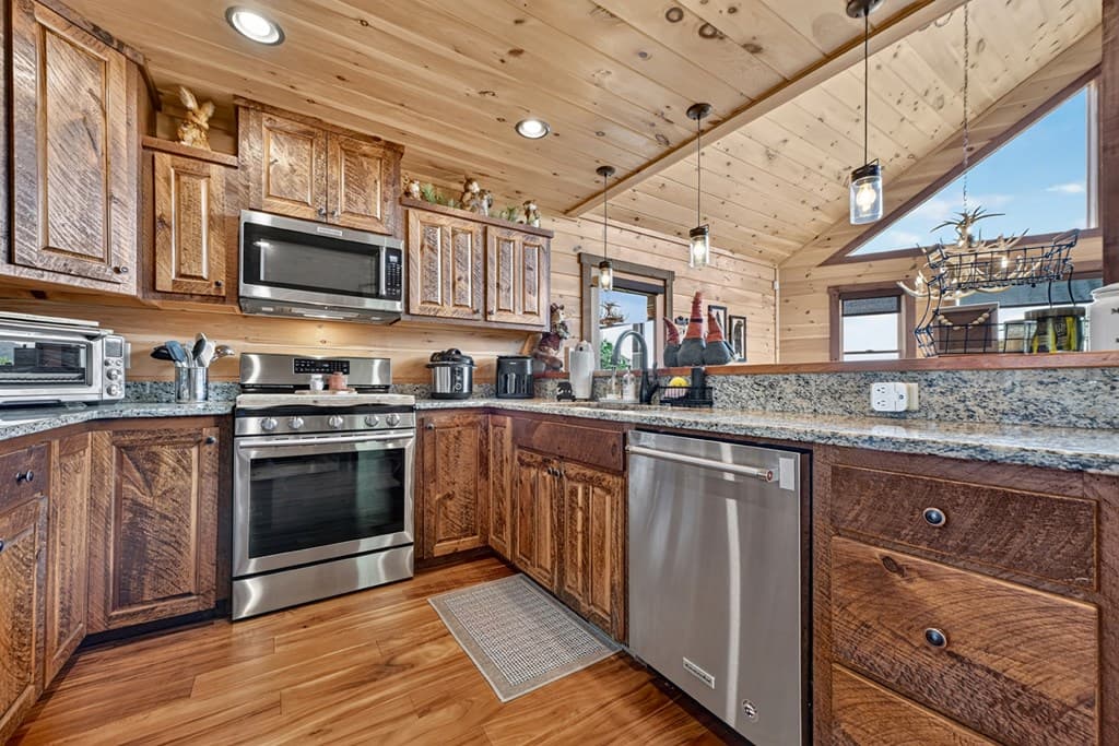 81 Sundance Ridge, Blue Ridge GA 30513 - Photo