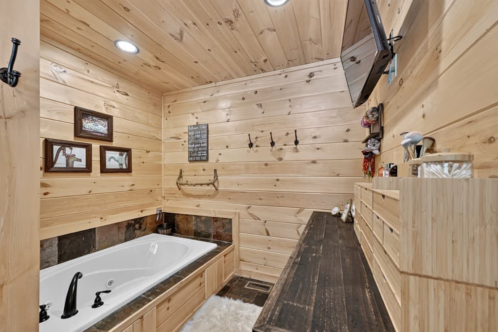 81 Sundance Ridge, Blue Ridge GA 30513 - Photo