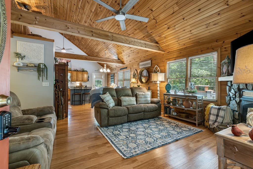 1273 Villa Drive, Ellijay GA 30540 - Photo