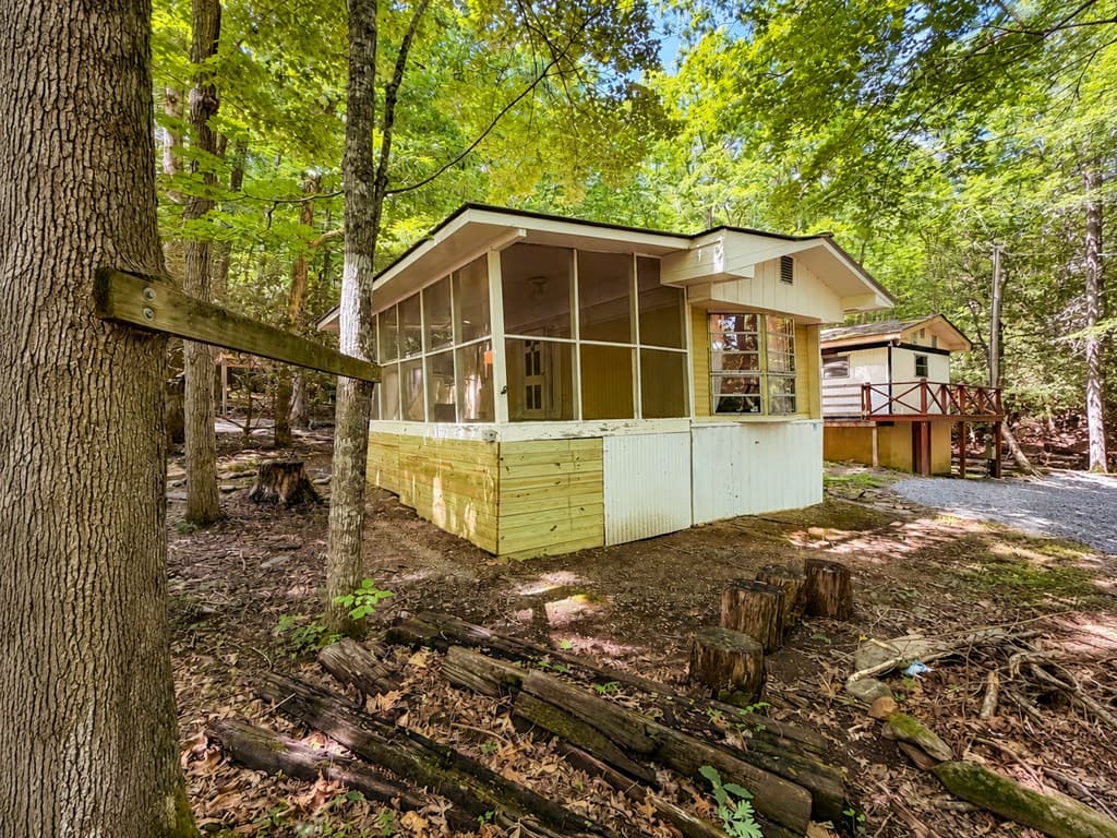 480 Wahu Hu Drive, Hiawassee GA 30546 - Photo