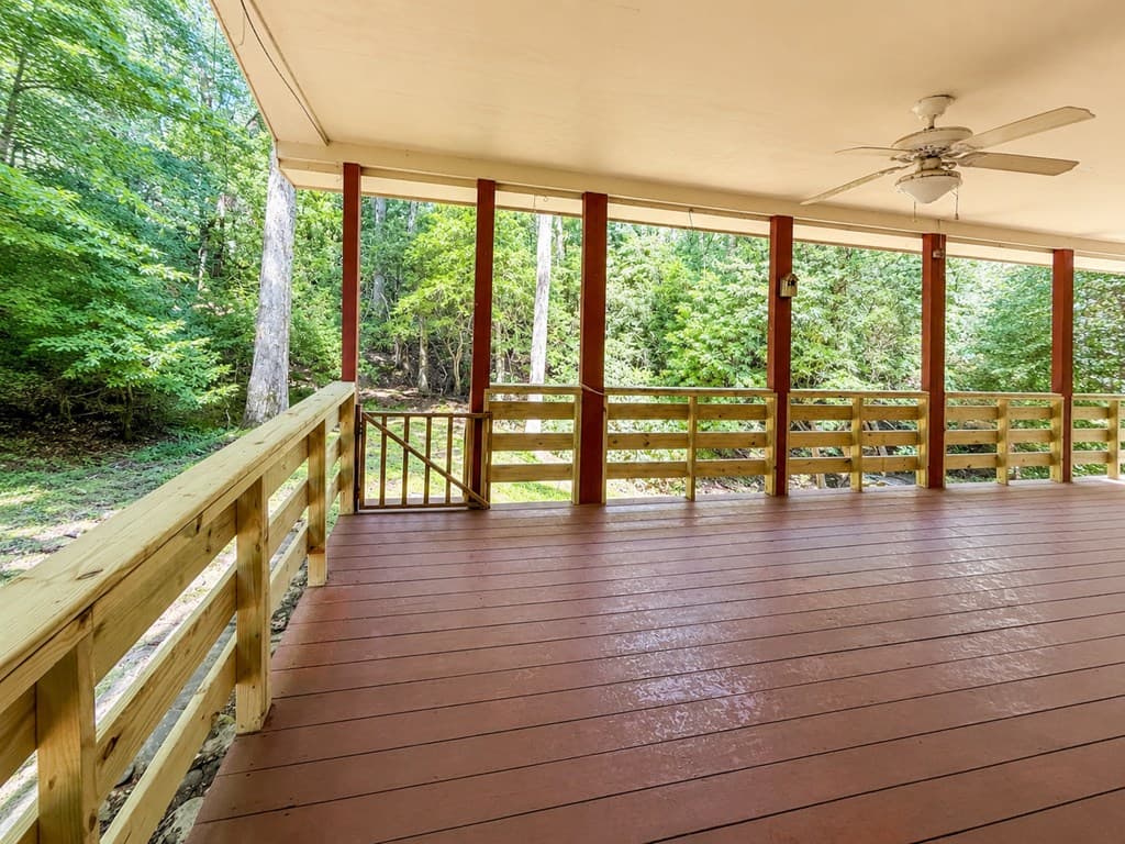 480 Wahu Hu Drive, Hiawassee GA 30546 - Photo