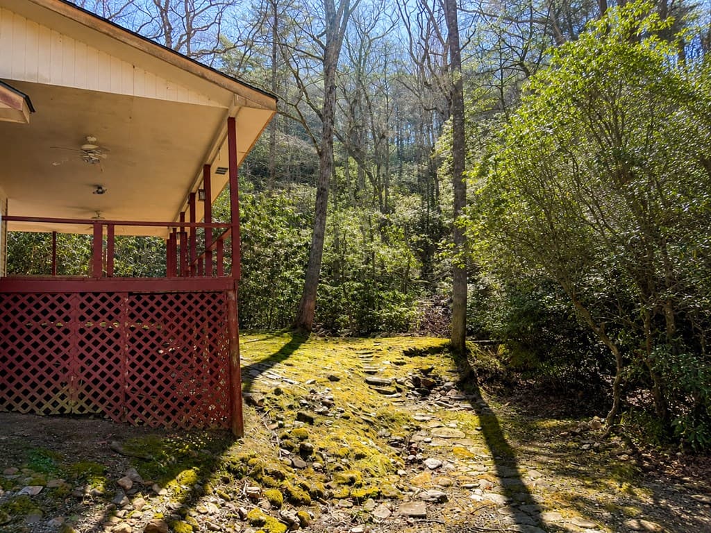 480 Wahu Hu Drive, Hiawassee GA 30546 - Photo