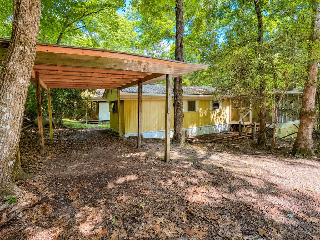 480 Wahu Hu Drive, Hiawassee GA 30546 - Photo