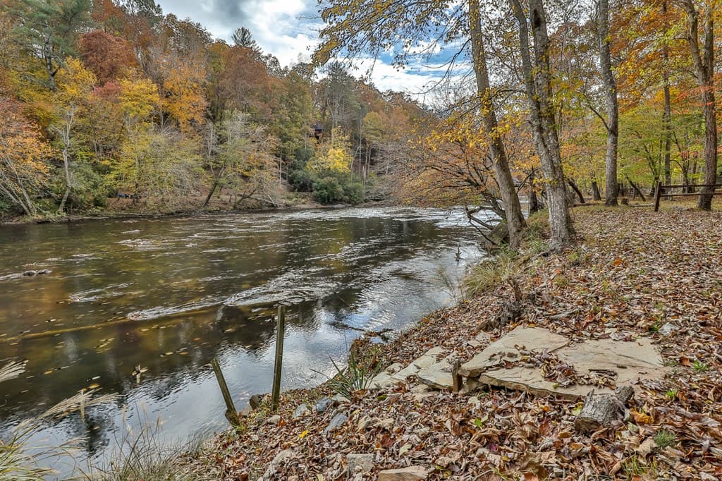 178 Novena Court, Ellijay GA 30540 - Photo