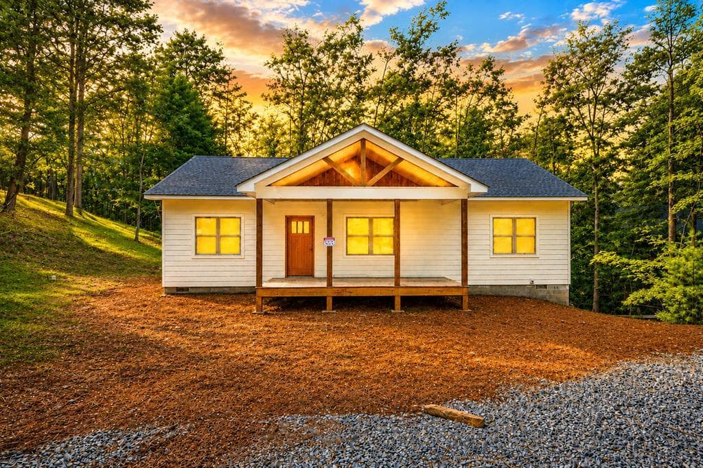 209 Pinecrest Court, Ellijay GA 30540 - Primary photo