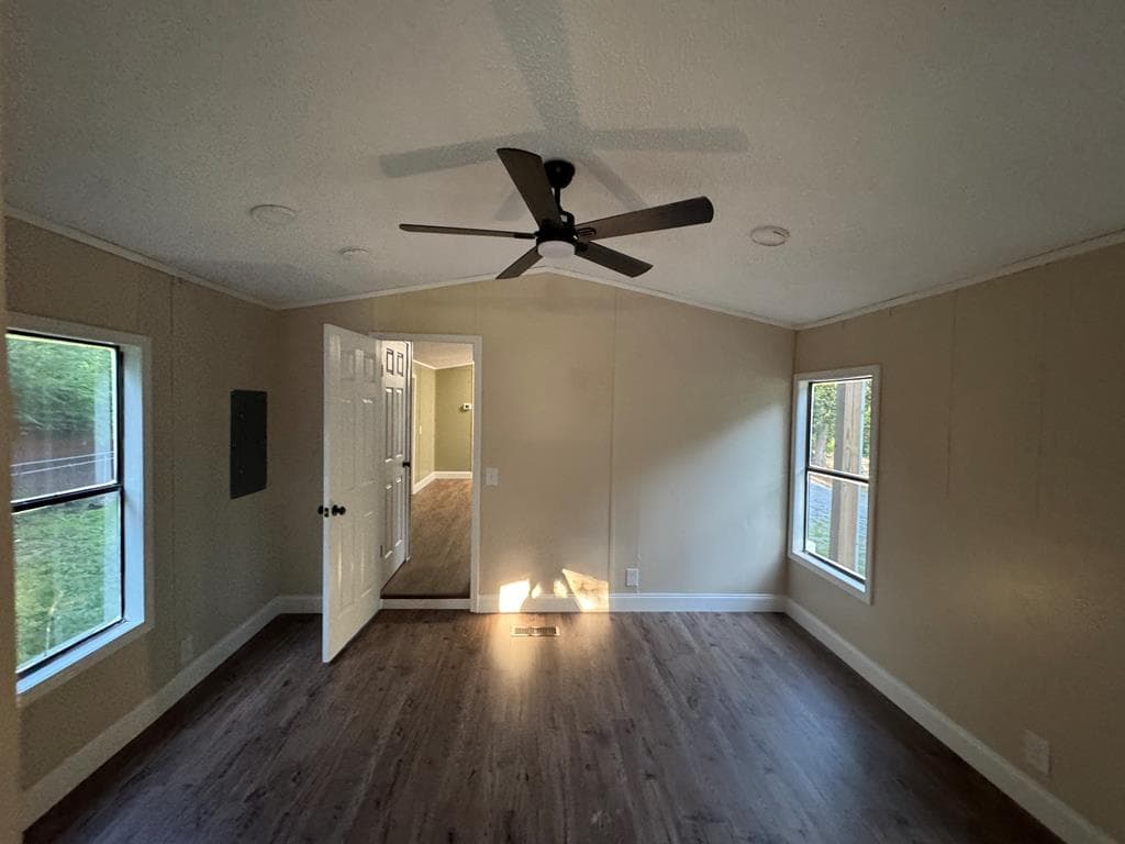 2637 Old Grade Road, Dalton GA 30721 - Photo