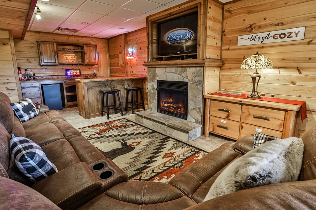 175 Cochise Road, Blue Ridge GA 30513 - Photo