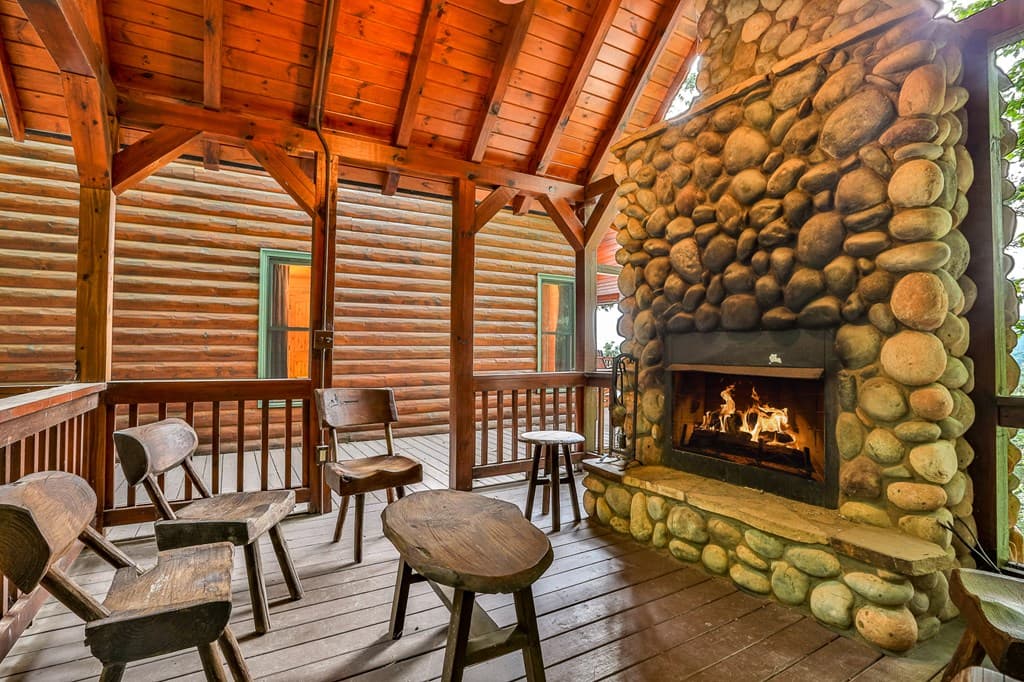 175 Cochise Road, Blue Ridge GA 30513 - Photo